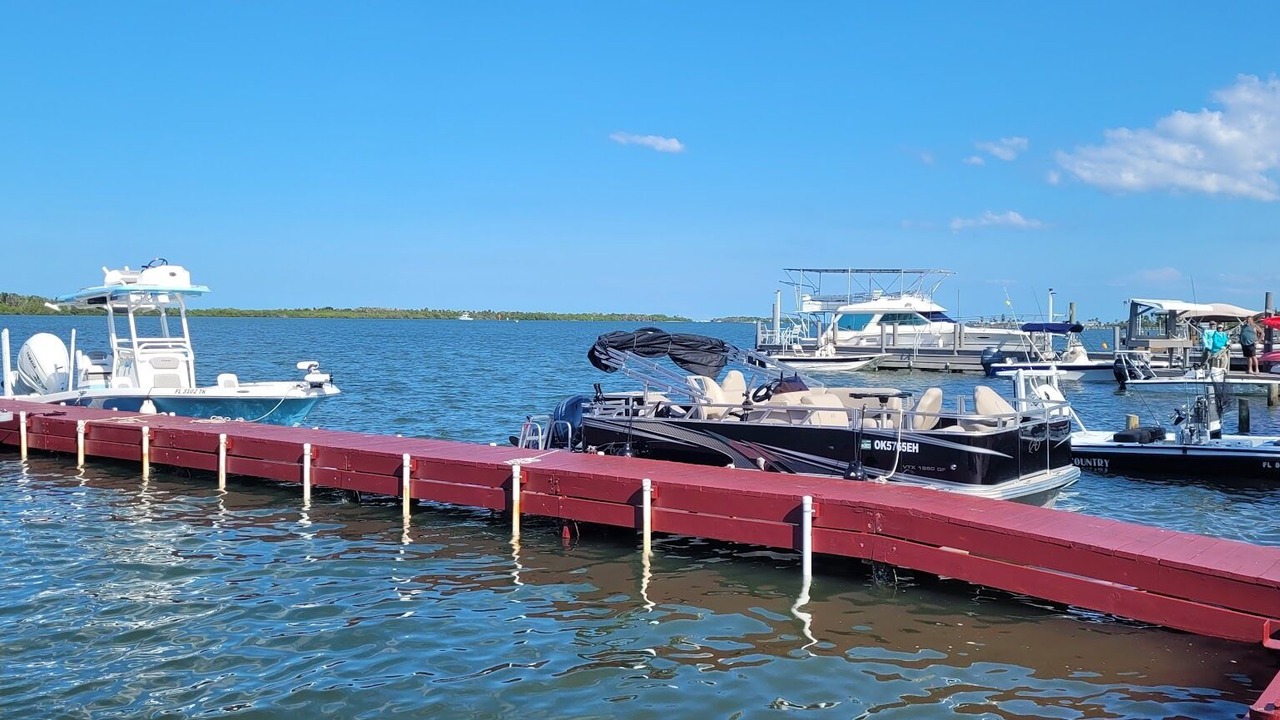 Photo of Others in Oak Hill