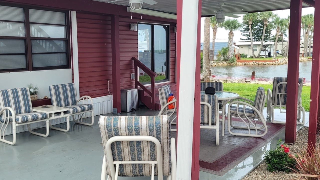 Photo of Outdoor in Oak Hill