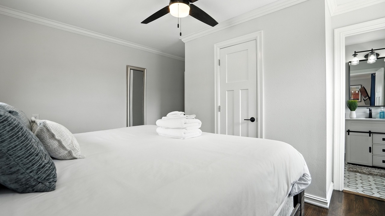 Photo of Bedroom in Cherry Street