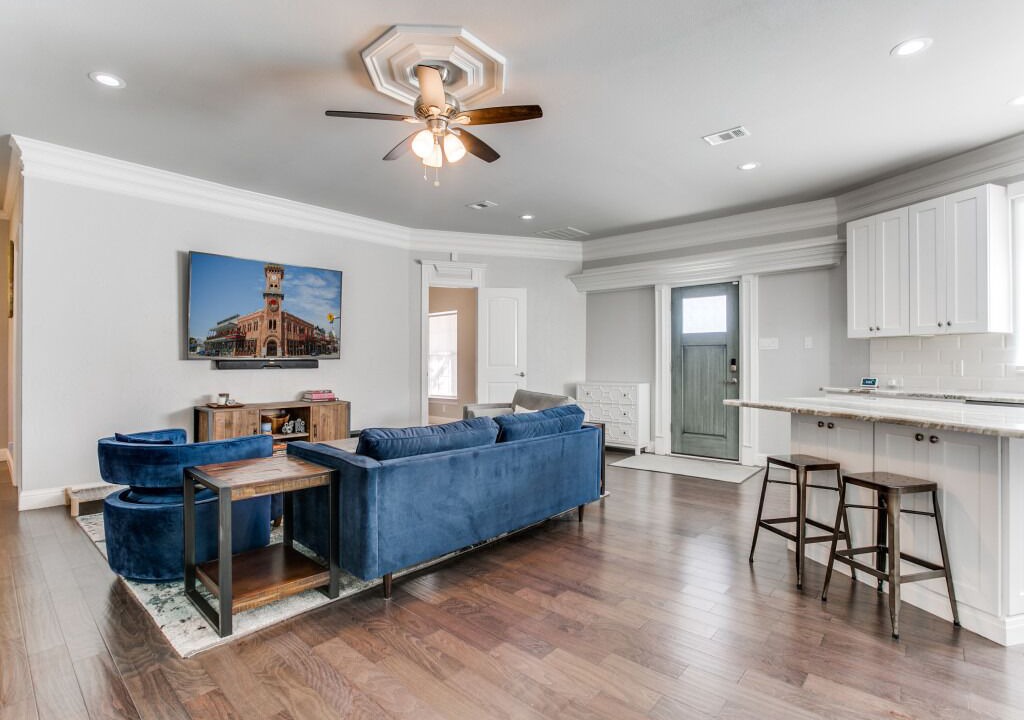 Photo of Livingroom in Grapevine
