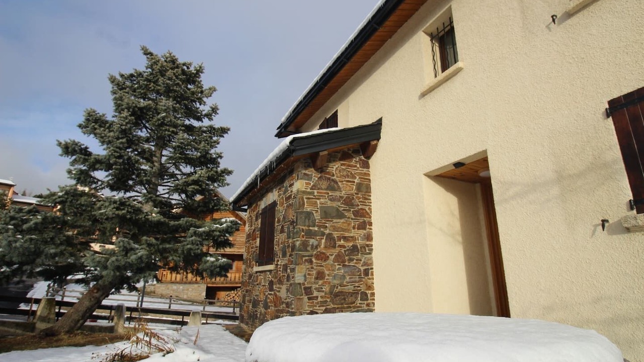 Photo of Outdoor in Superbolquere
