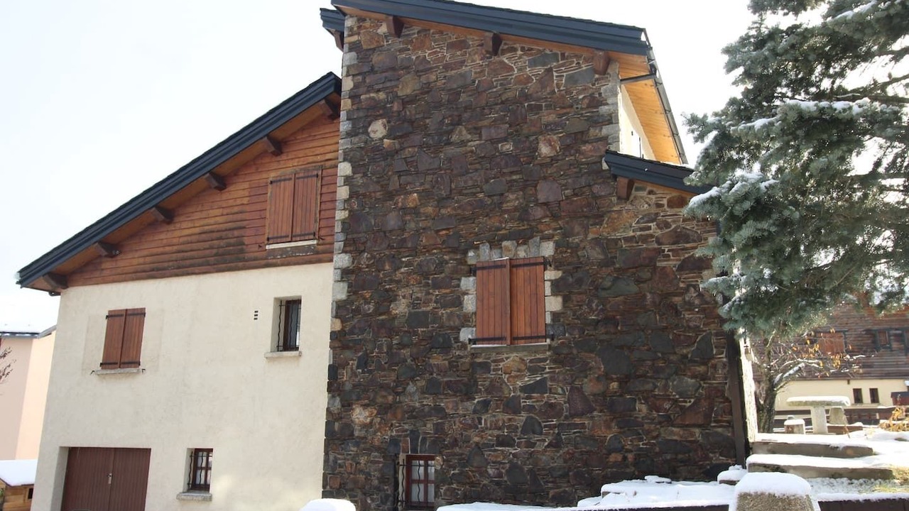 Photo of Outdoor in Superbolquere