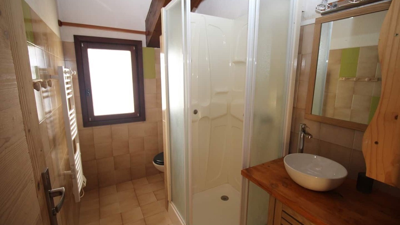 Photo of Bathroom in Superbolquere
