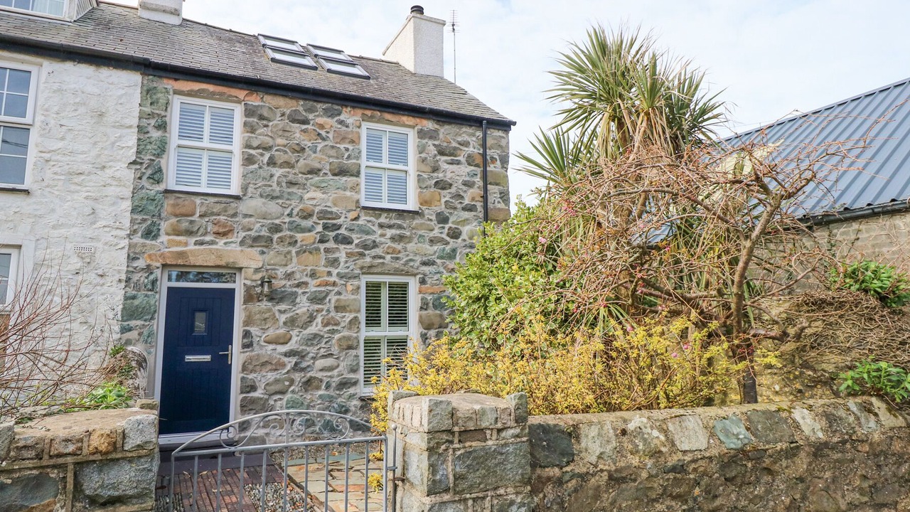 Photo of Outdoor in Edern