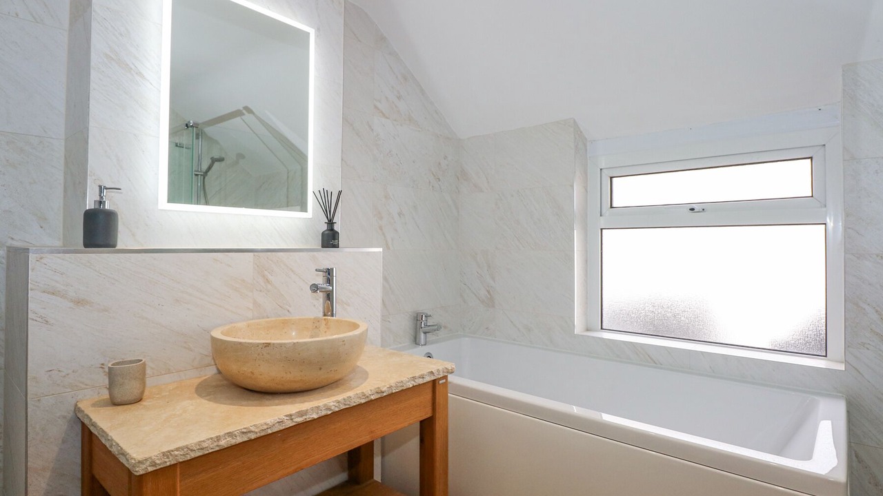 Photo of Bathroom in Edern