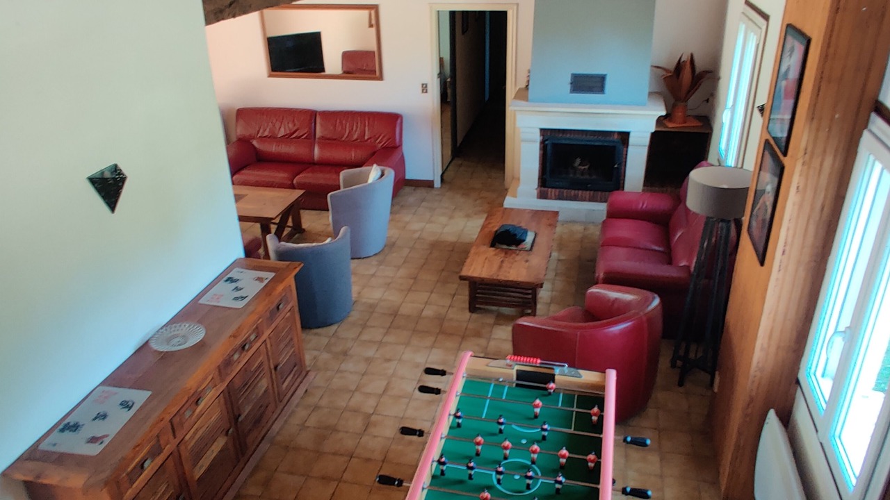 Photo of Livingroom in Thevet-Saint-Julien