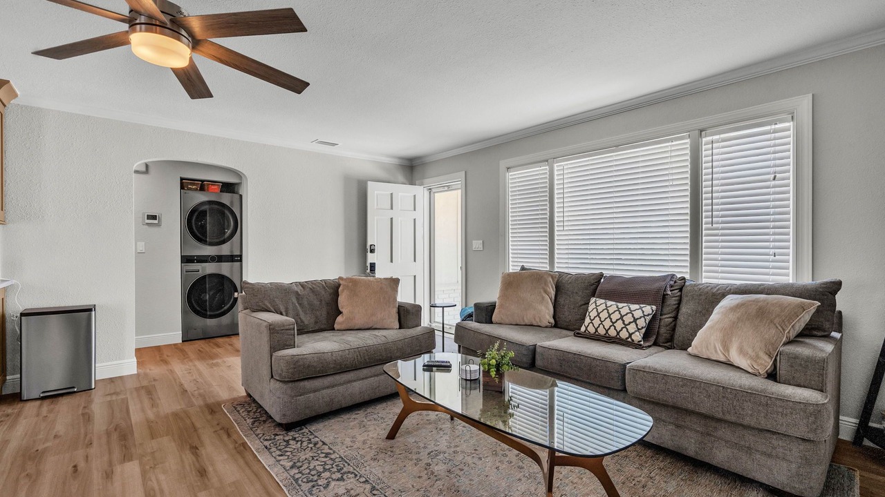 Photo of Livingroom in Carlouel