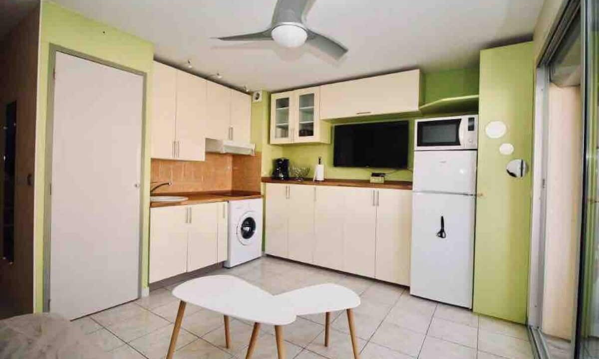 Photo of Kitchen in Le Port