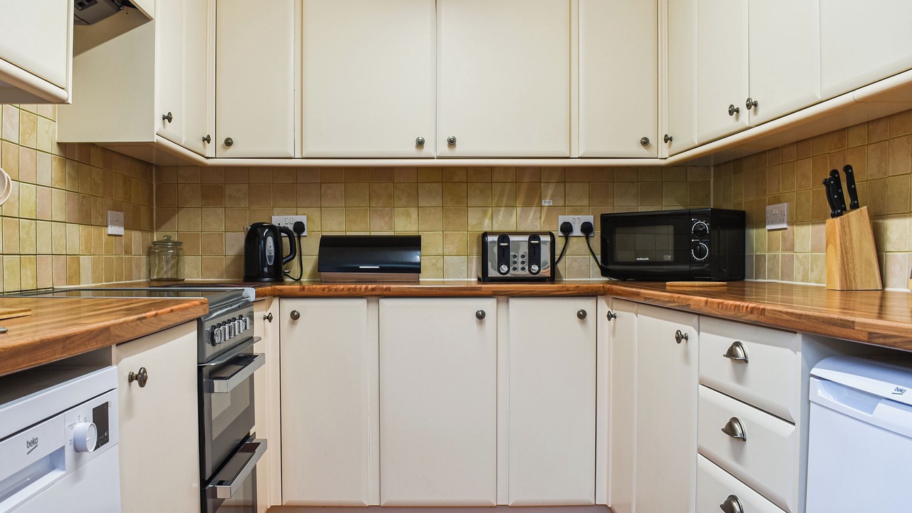 Photo of Others in Blackwell in the Peak