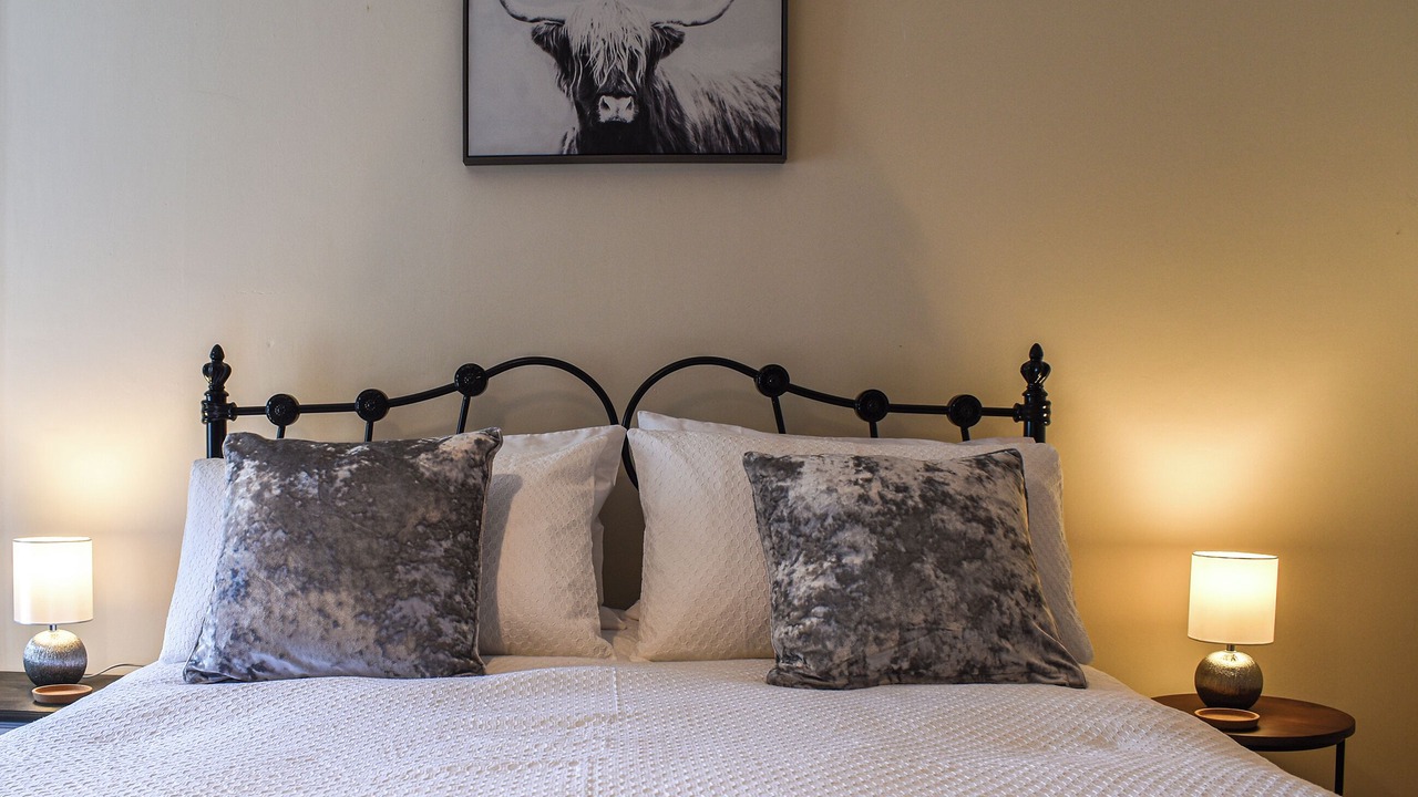 Photo of Others in Blackwell in the Peak