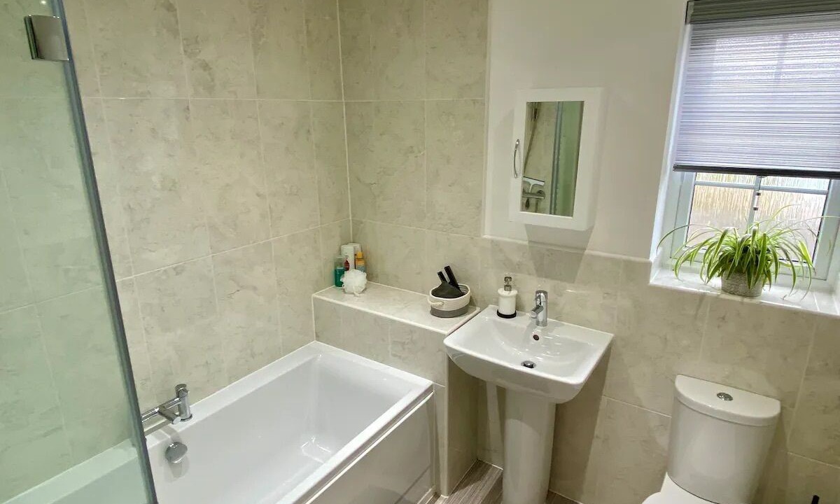 Photo of Bathroom in Hoylandswaine