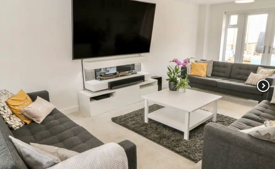 Photo of Livingroom in Hoylandswaine