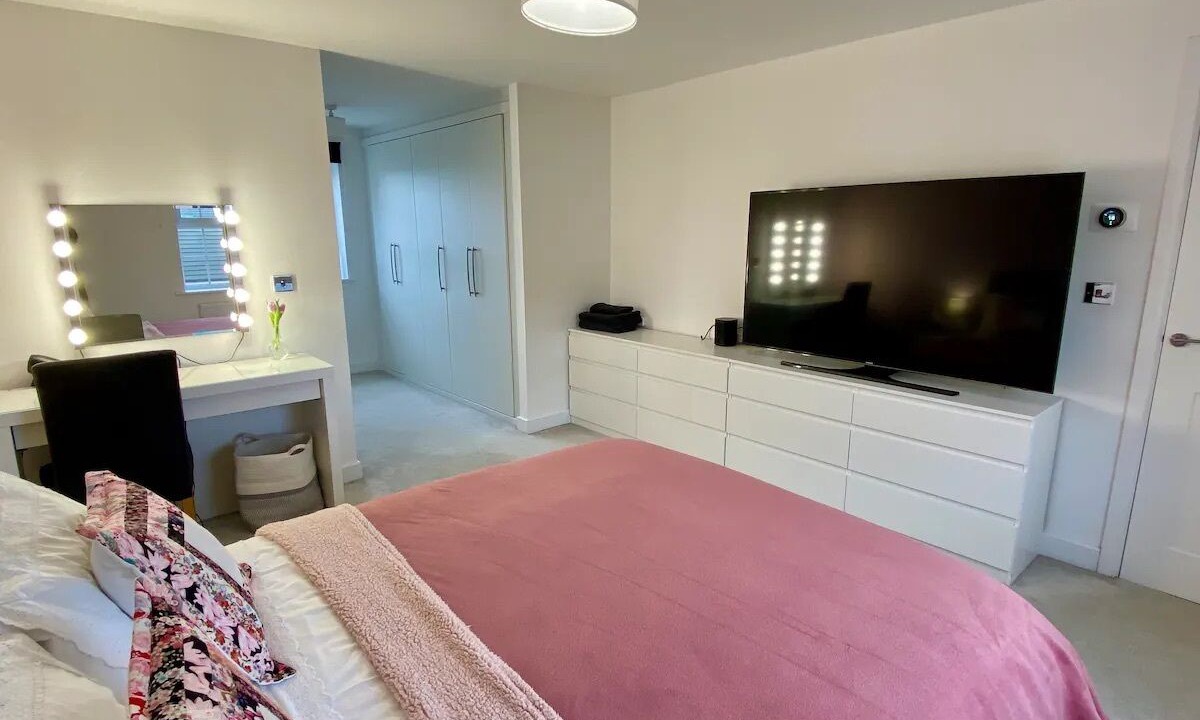 Photo of Bedroom in Hoylandswaine