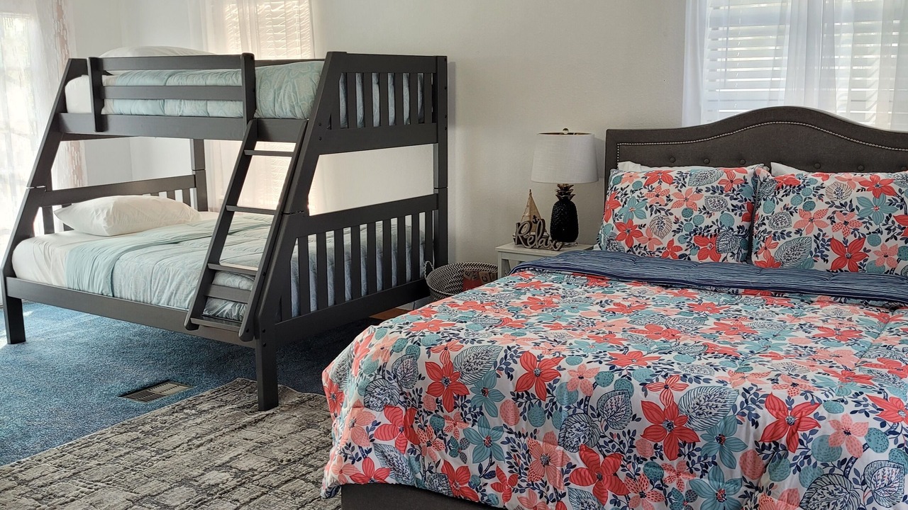 Photo of Bedroom in Livingston