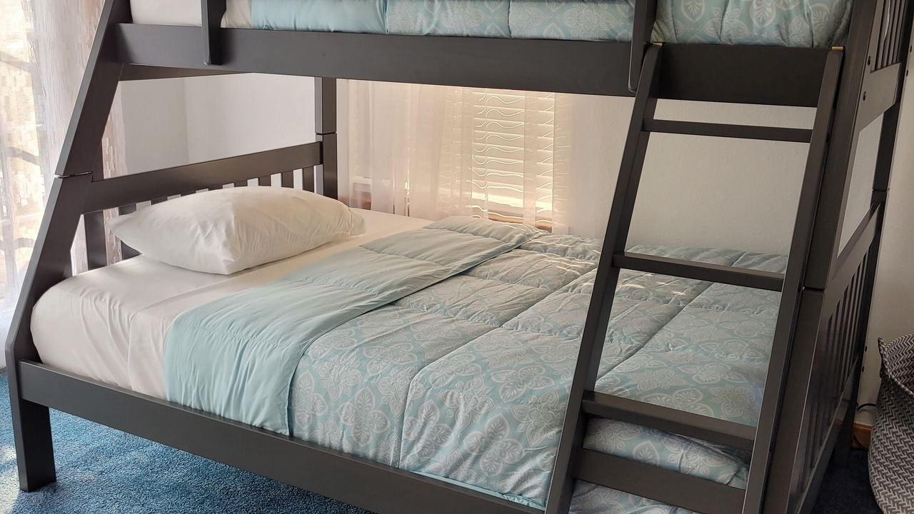 Photo of Bedroom in Livingston