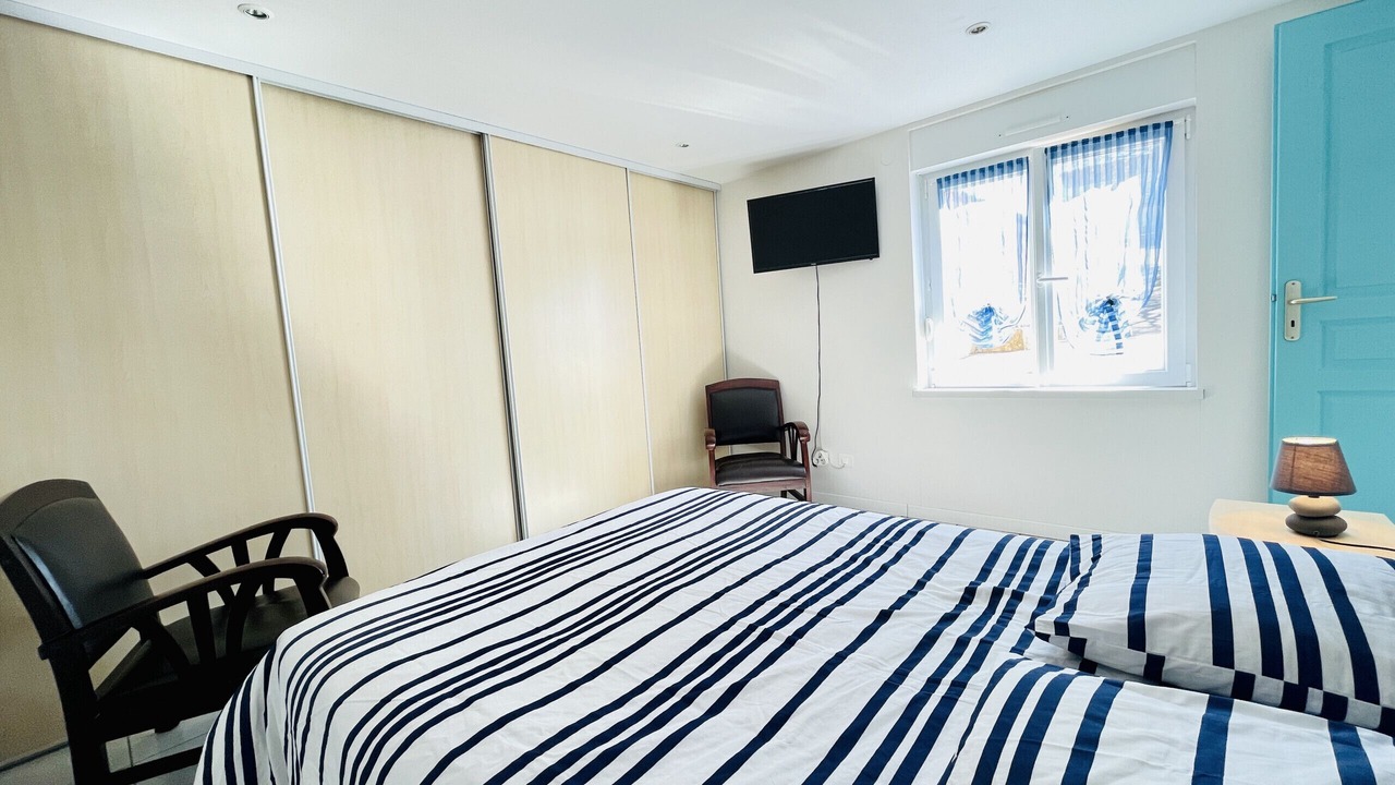 Photo of Bedroom in Forges-les-Bains