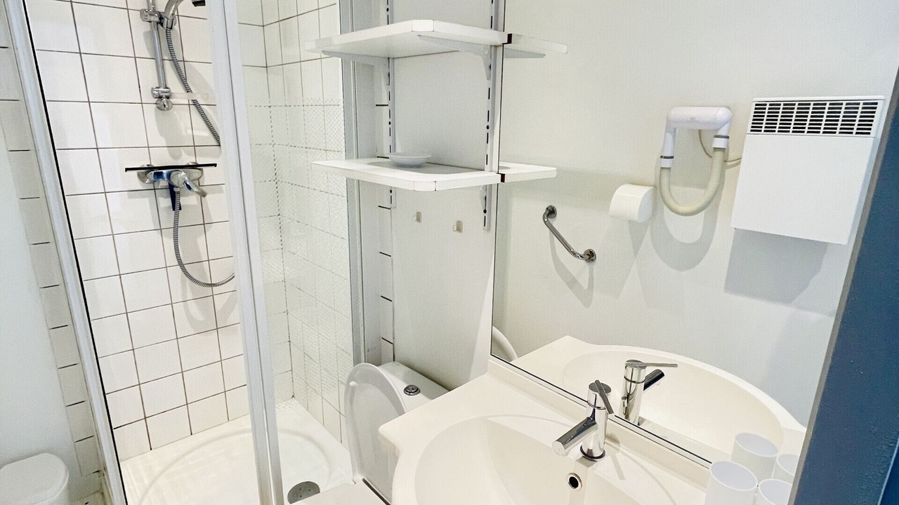 Photo of Bathroom in Forges-les-Bains