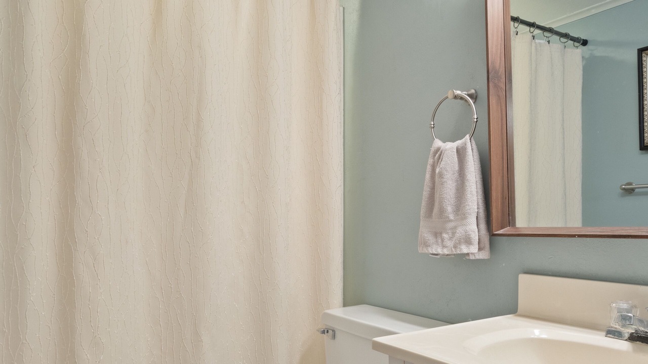 Photo of Bathroom in Camdenton