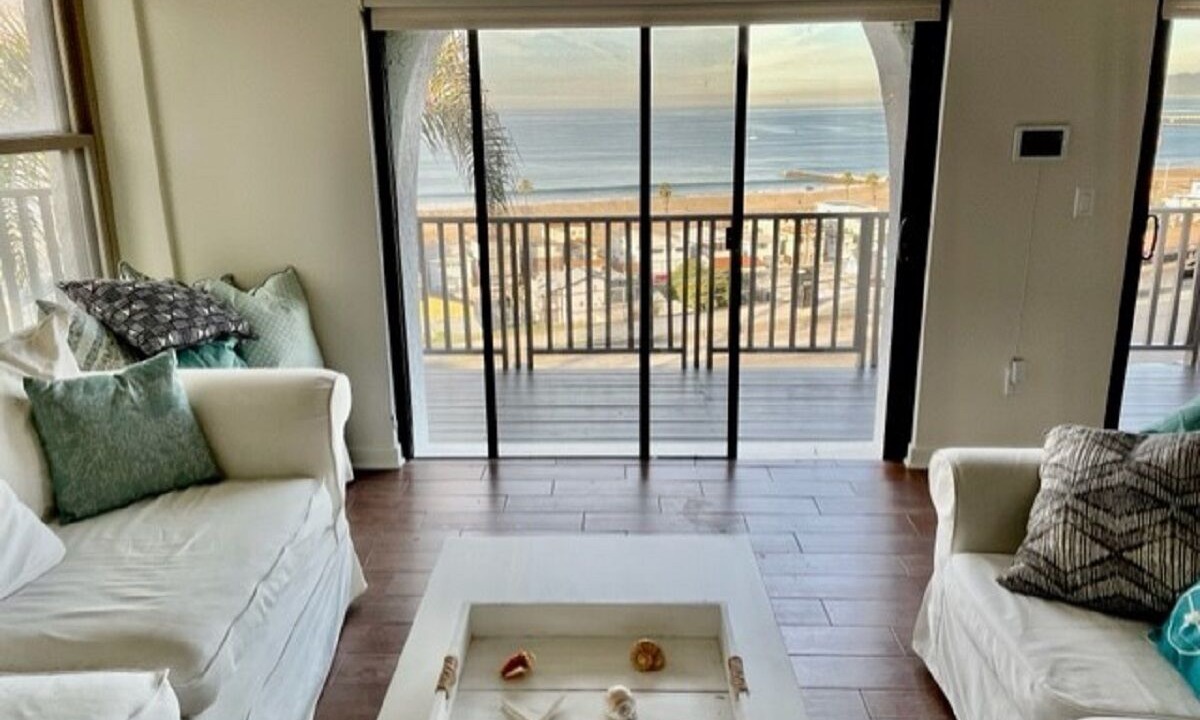 Photo of Livingroom in Playa Del Rey