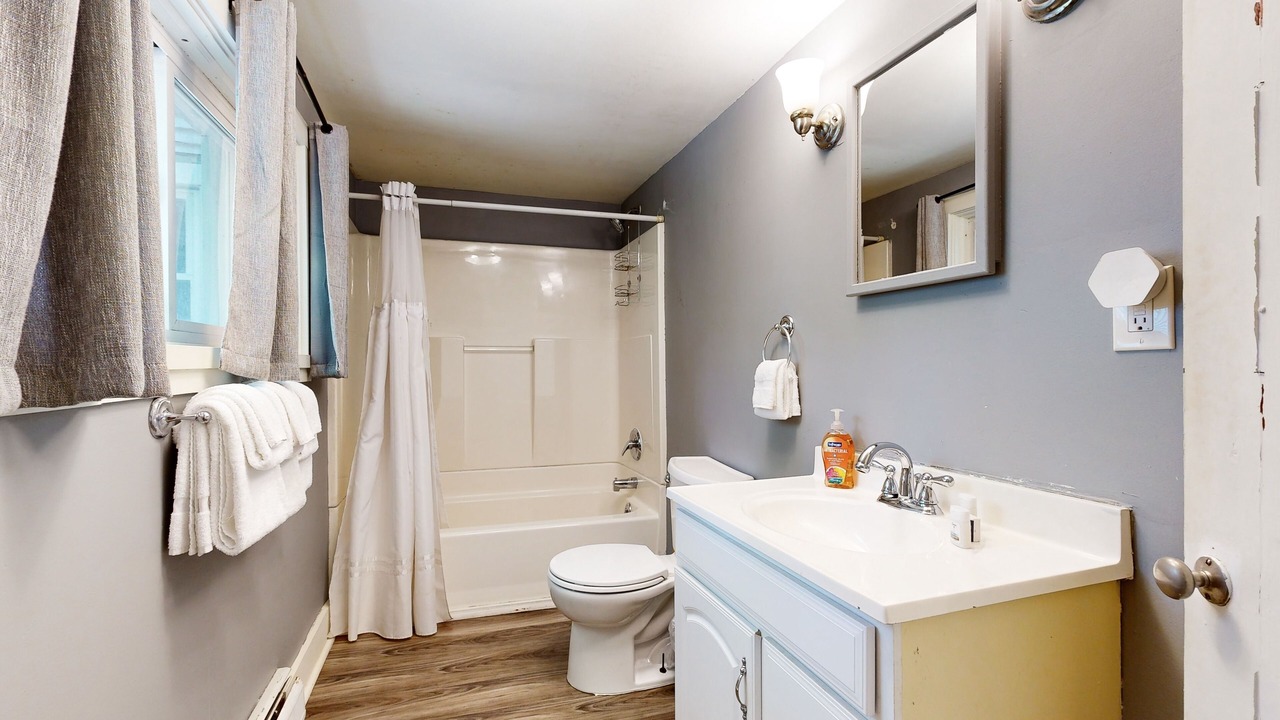 Photo of Bathroom in Proctorsville