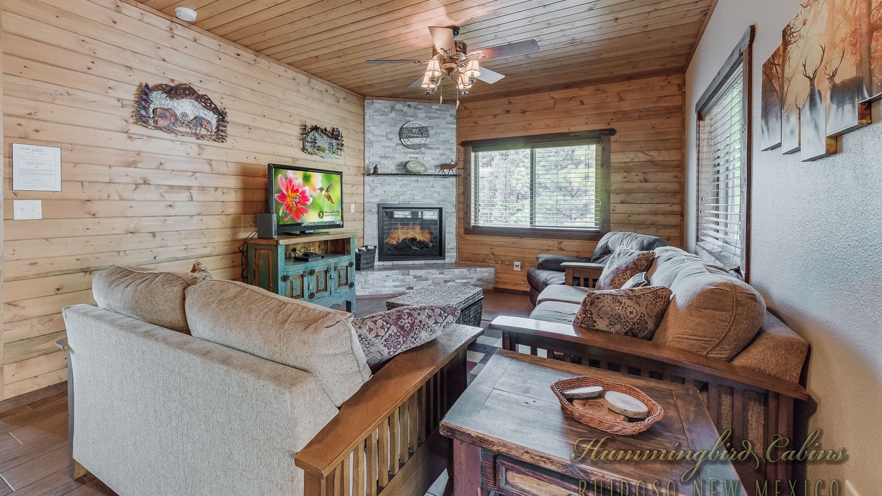 Photo of Livingroom in Ruidoso