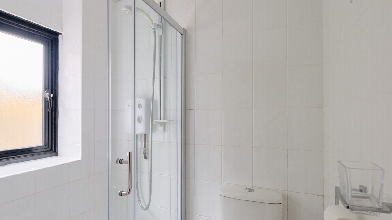 Photo of Bathroom in Goldsithney