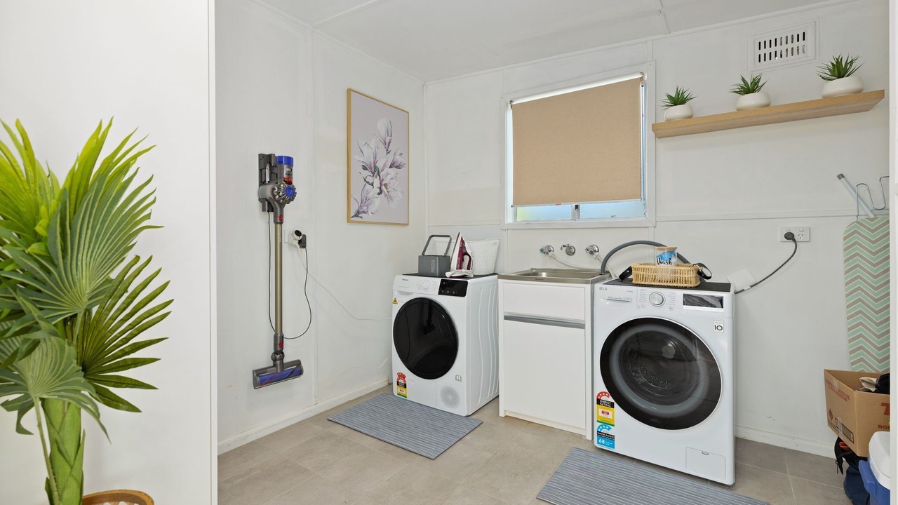 Photo of Others in Huskisson