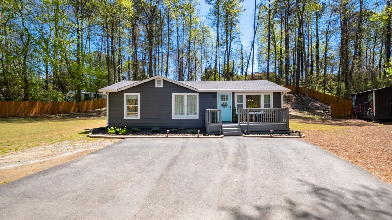 Photo of Outdoor in Woodstock