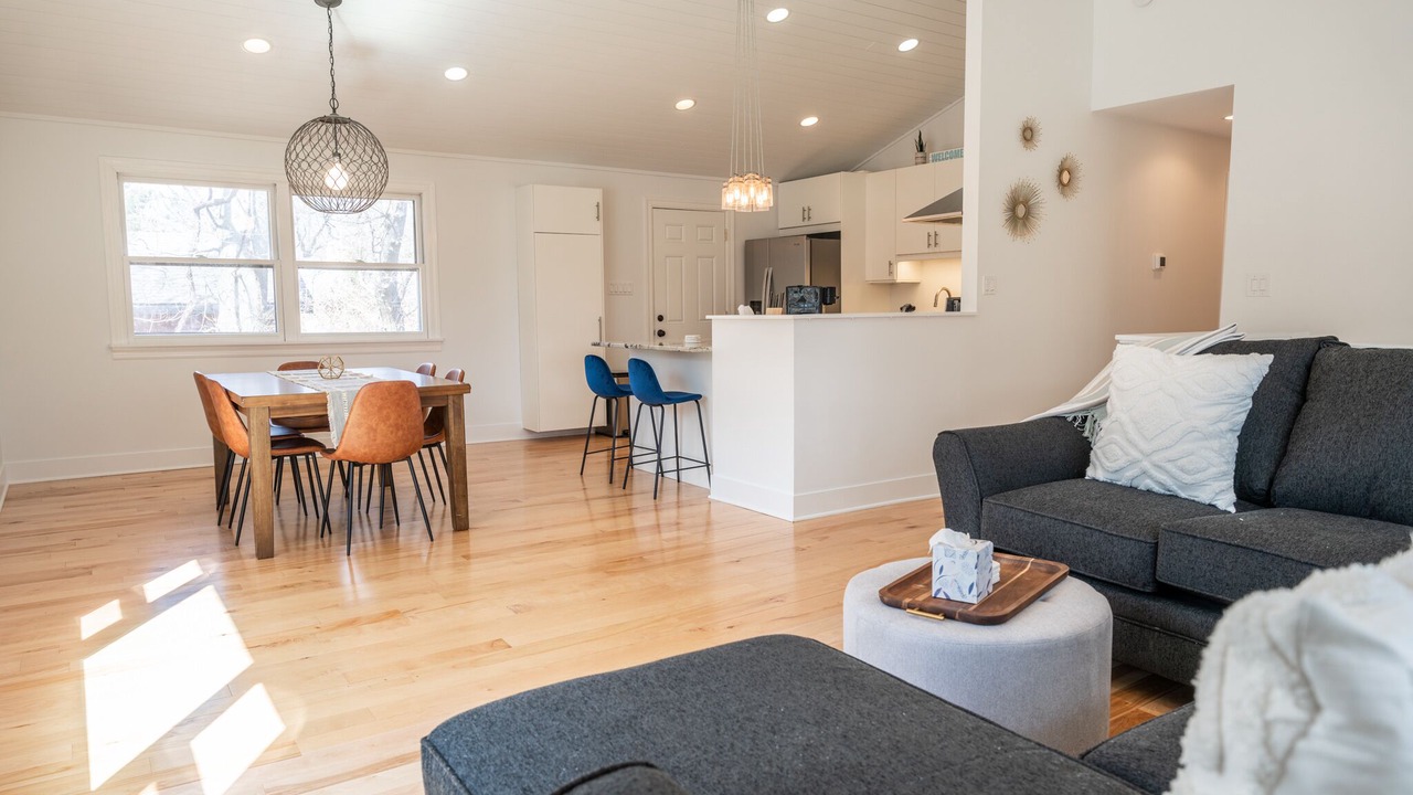 Photo of Livingroom in Long Beach
