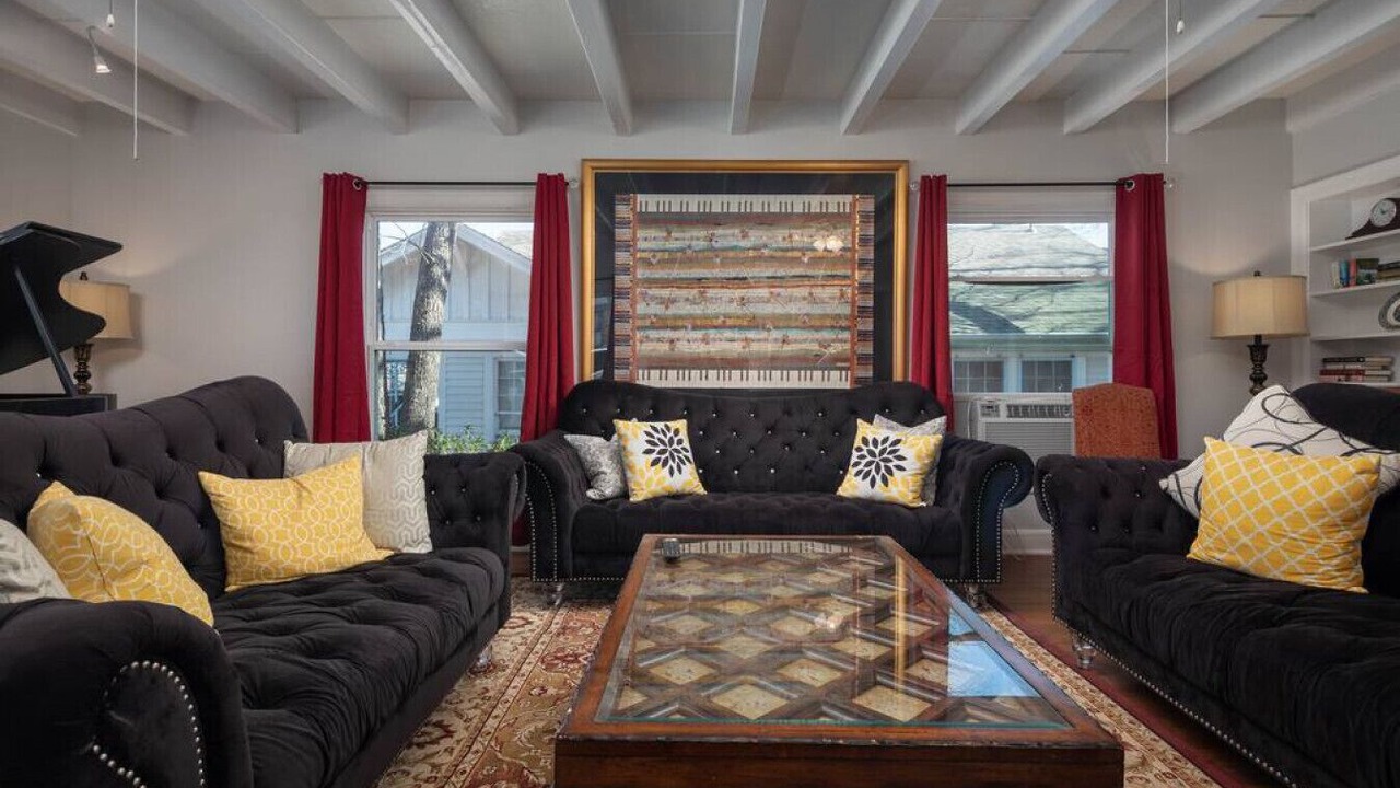 Photo of Livingroom in Fort Worth
