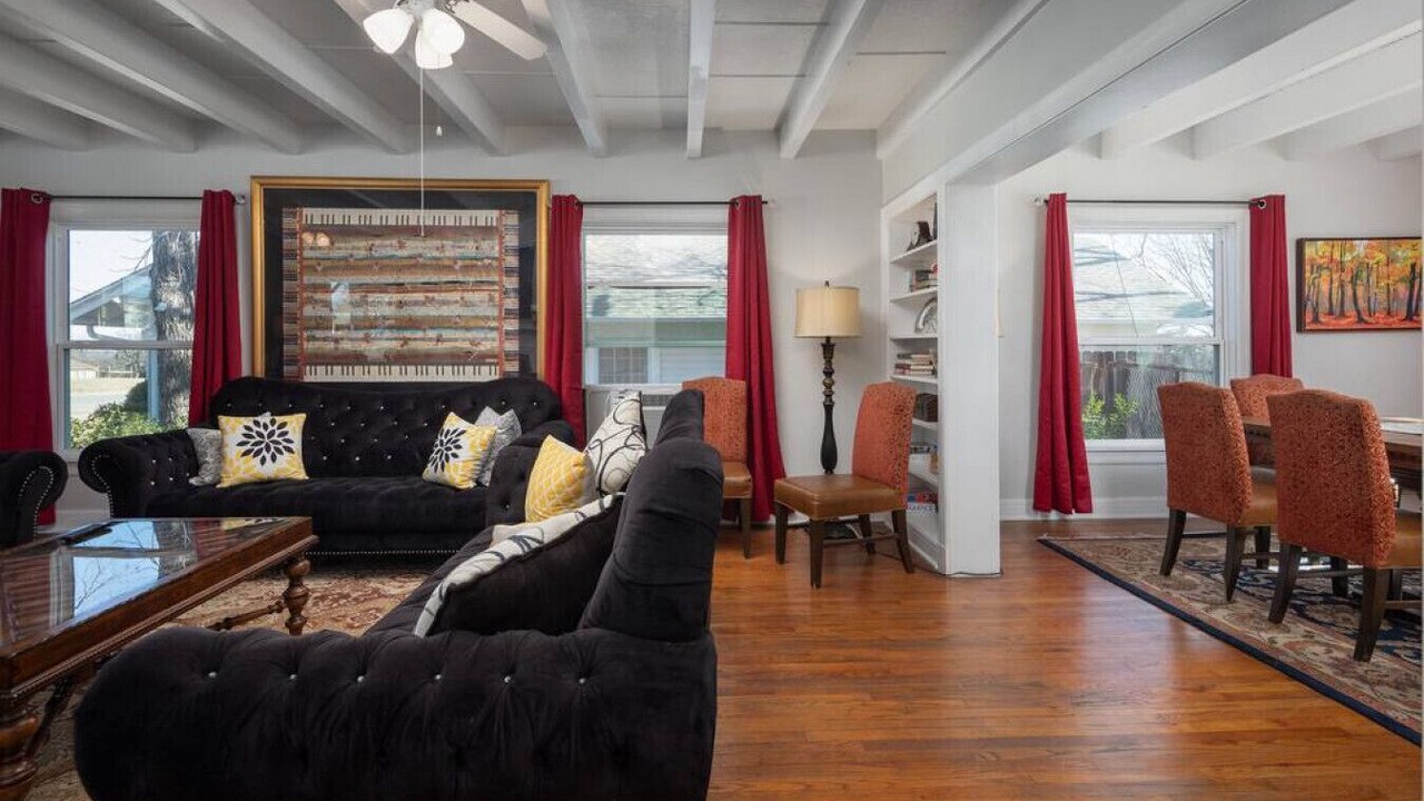 Photo of Livingroom in Fort Worth
