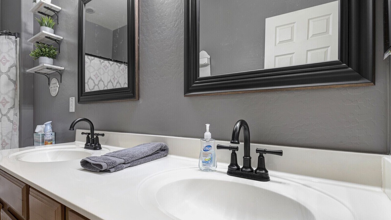 Photo of Bathroom in Mesa