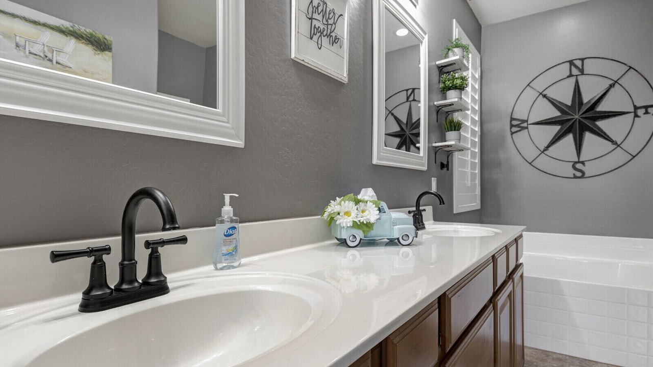Photo of Bathroom in Mesa