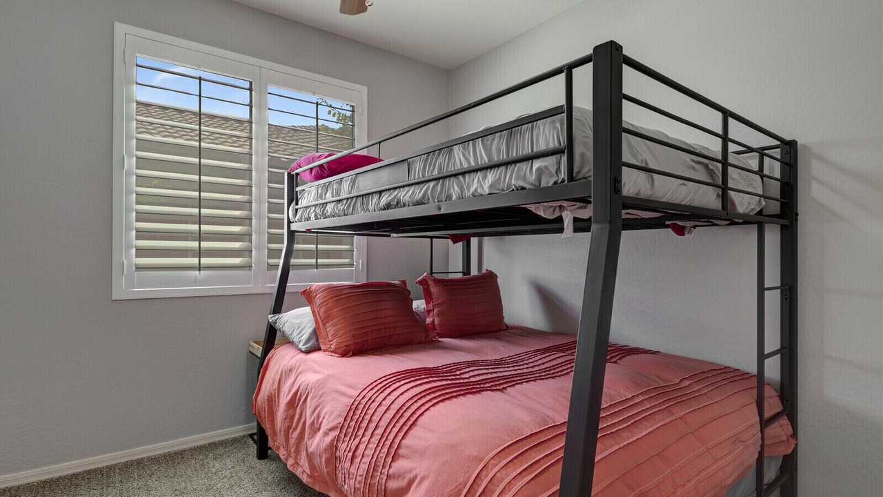 Photo of Bedroom in Mesa