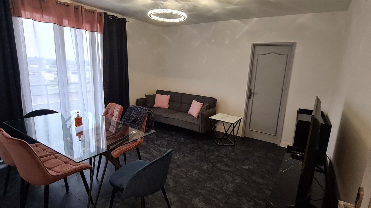 Photo of Others in Noisy-le-Grand