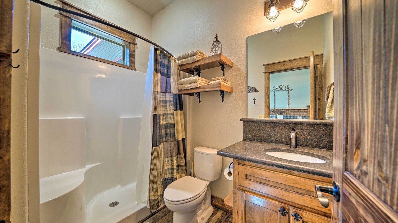 Photo of Bathroom in Whitesboro