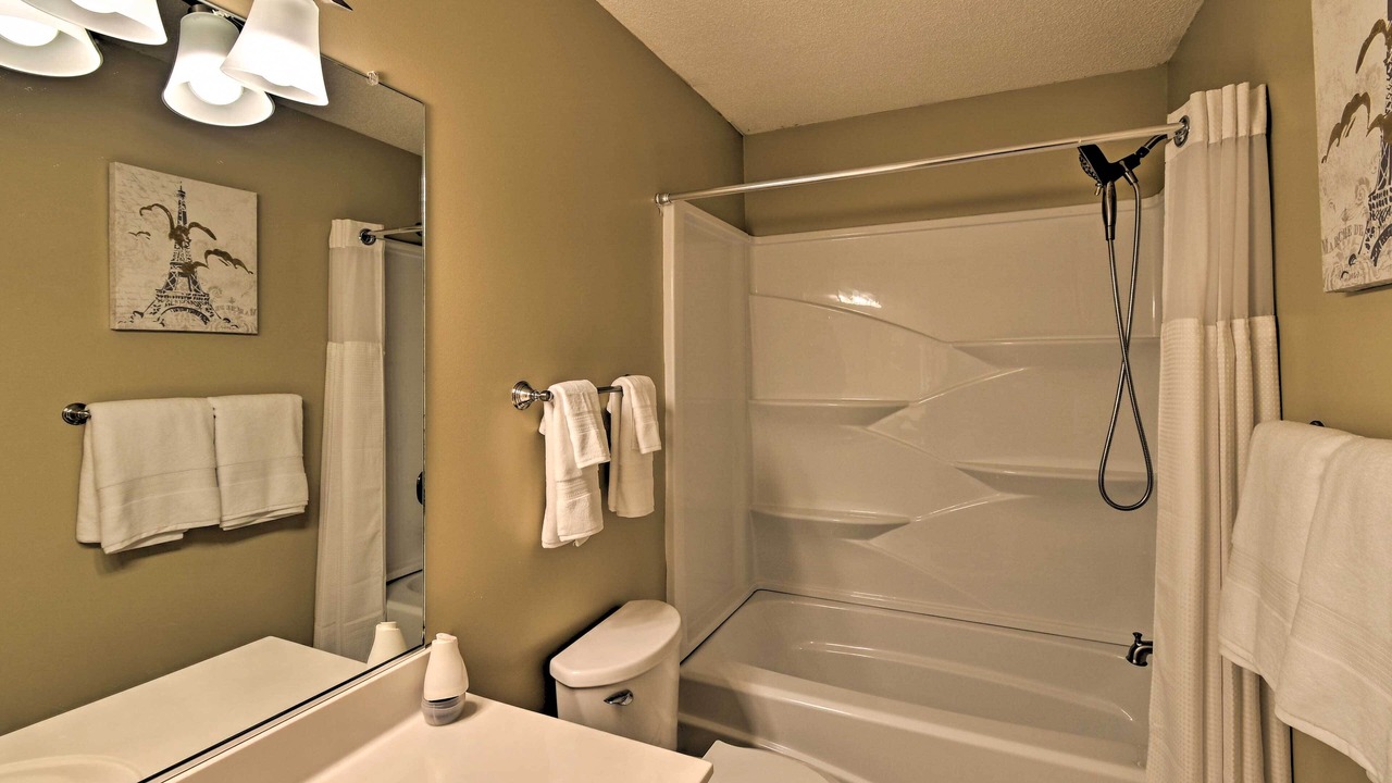 Photo of Bathroom in Lillington