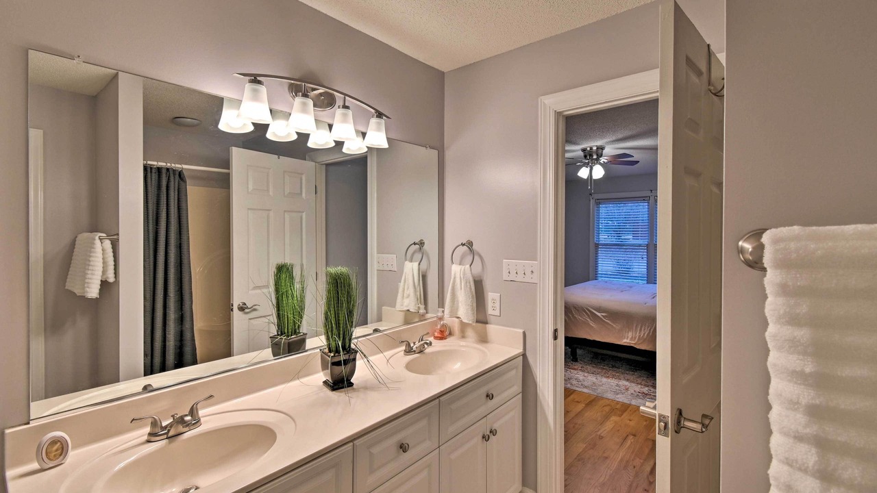 Photo of Bathroom in Lillington