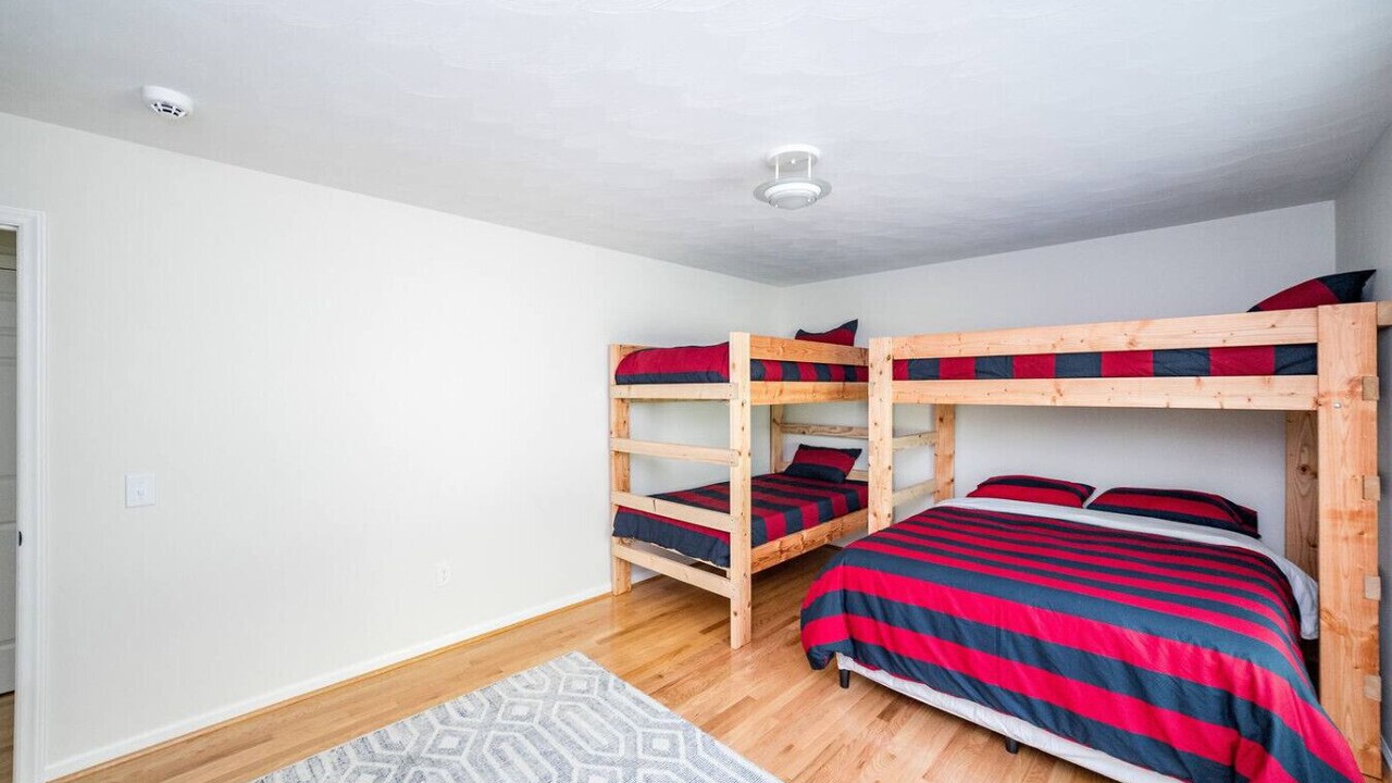 Photo of Bedroom in North Shore