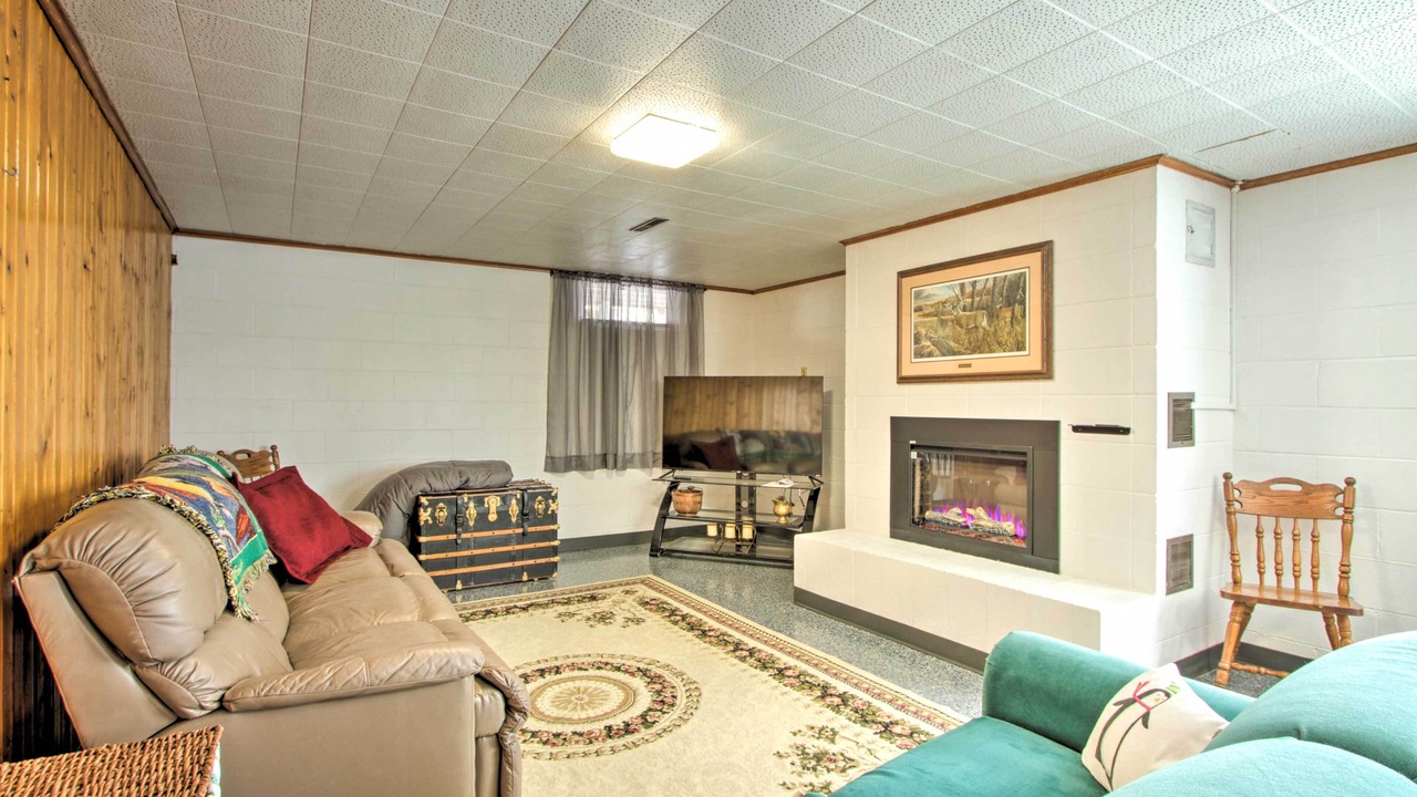 Photo of Livingroom in Postville