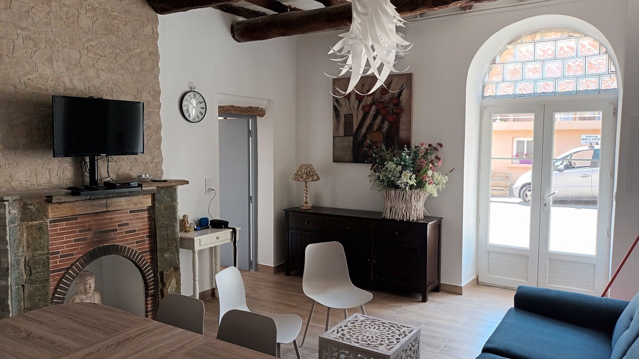 Photo of Livingroom in Morsiglia