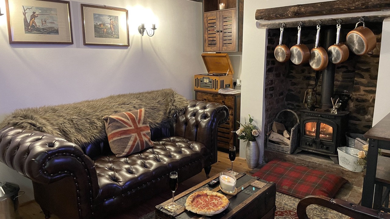 Photo of Livingroom in Halfway House