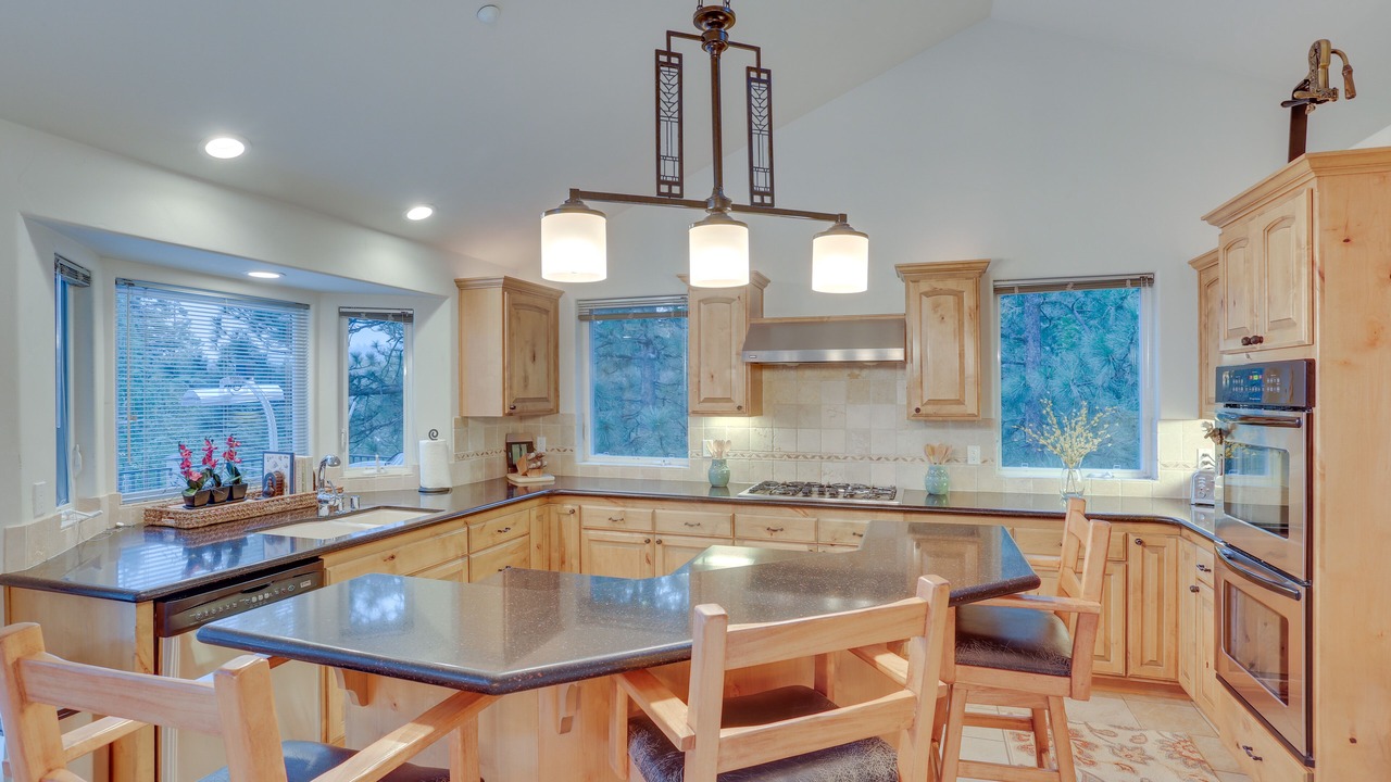Photo of Kitchen in Blue Jay