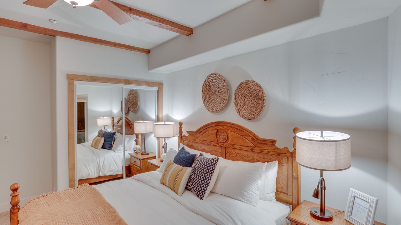 Photo of Bedroom in Blue Jay