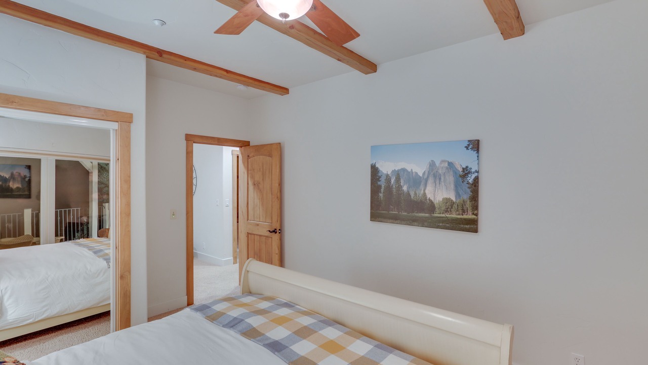Photo of Bedroom in Blue Jay