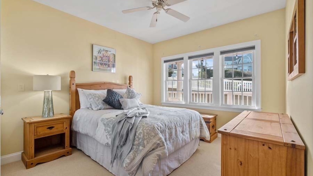 Photo of Bedroom in Falmouth Heights