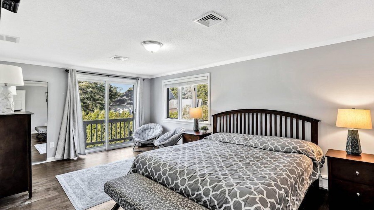 Photo of Bedroom in Centerville