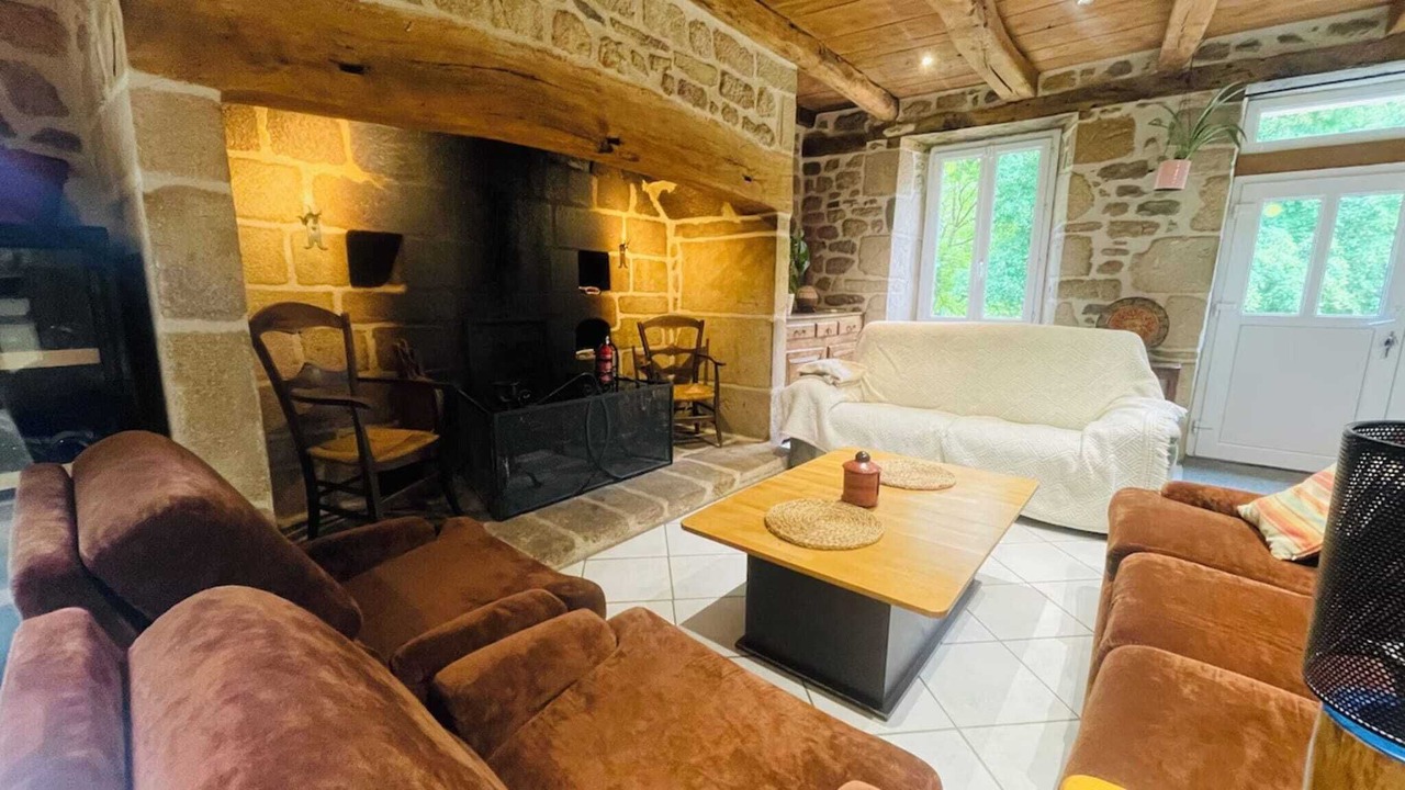 Photo of Livingroom in Darazac