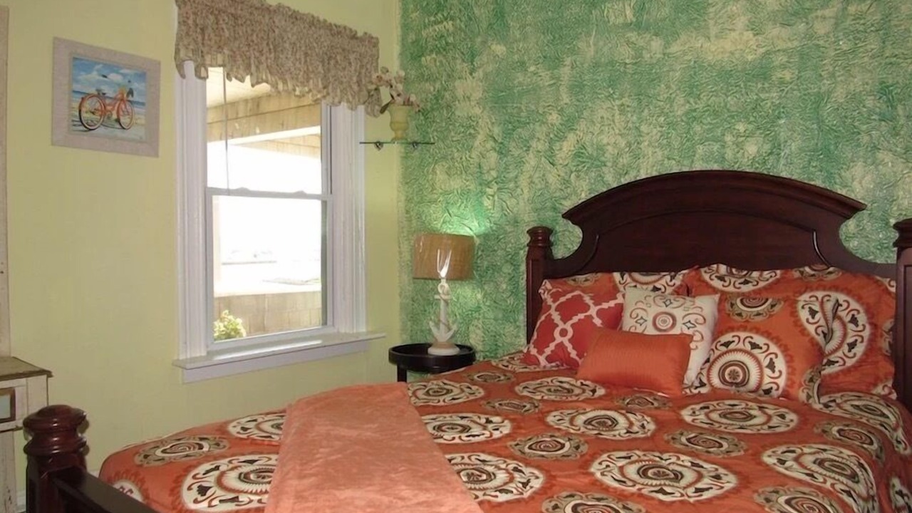 Photo of Bedroom in Falmouth Heights