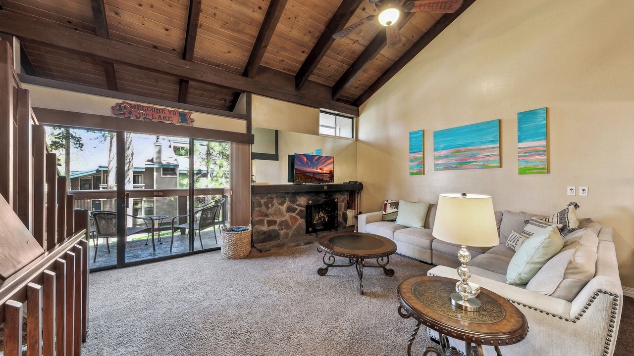 Photo of Livingroom in South Lake Tahoe
